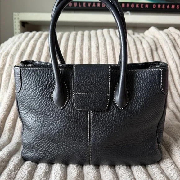 Dooney & Bourne Black Pebbled Grain Leather Satchel - Picture 2 of 13